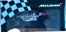 Minichamps 1:18 McLaren MP4-27