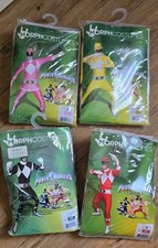 4 Mighty Morphin Power Rangers