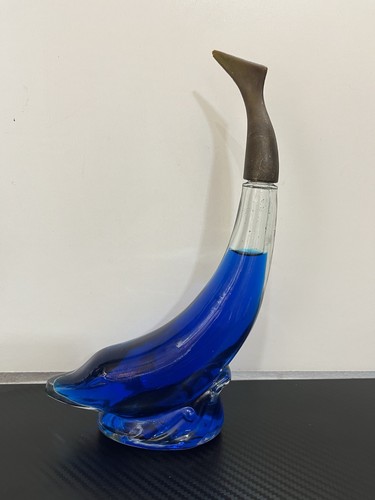 Avon dolphin bottle blue bath - dolphin,