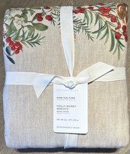 Pottery Barn Holly Berry