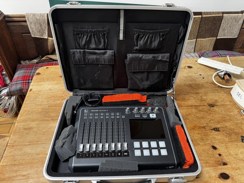 Tascam mixcast podcast - tascam,