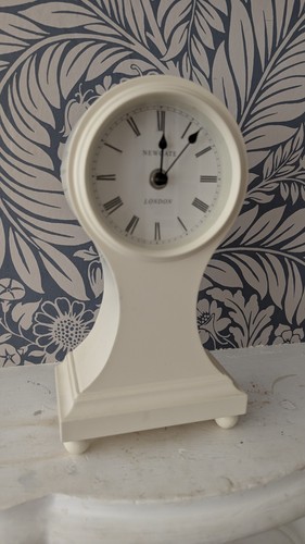 Newgate broadway mantel - -,