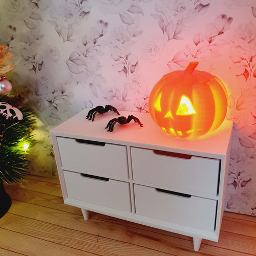 Light pumpkin 12 - up, 1:12