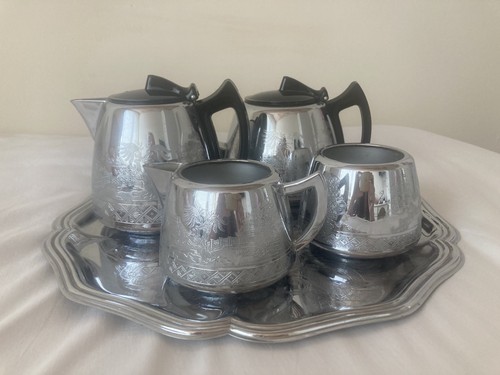 Swan brand willo ware