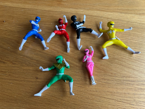 Power rangers action figures - power,