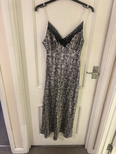 Ladies back and grey - back,