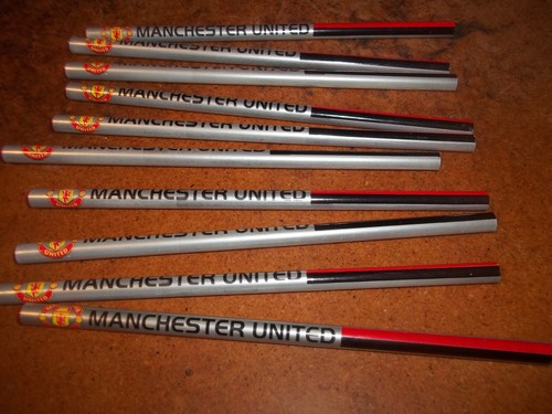 Manchester united pencils x - manchester,