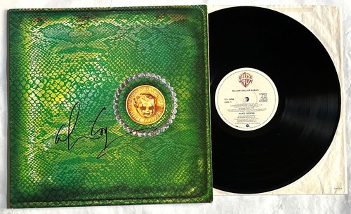 Hand signed alice cooper - hand, signed.