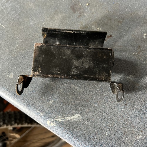 Honda 175 tool kit holder - 175,