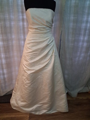 Wedding dress size ivory - wedding, 16