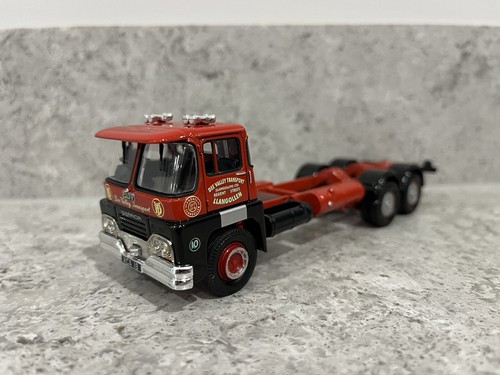 Corgi guy warrior 6 wheel - corgi,