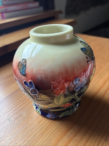 Old tuton wear hand painted - old,