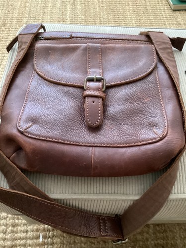 Fat face leather cross - face,