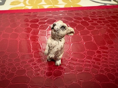 Cute cold painted bronze - cold,