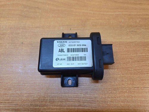 Volvo xc70 2008 light - volvo, control