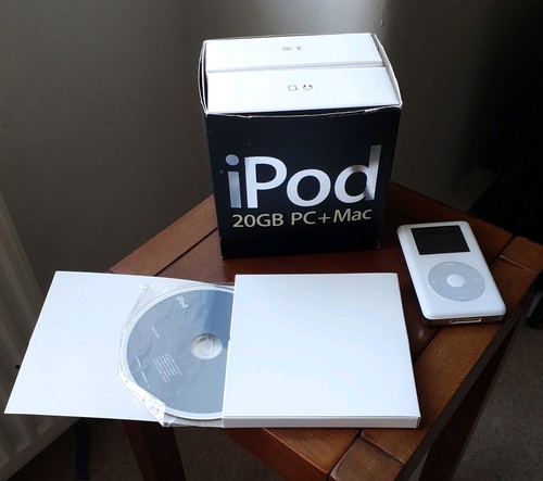 Vintage apple ipod 4th gen - vintage,