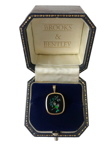 9ct gold opal - inlay, onyx