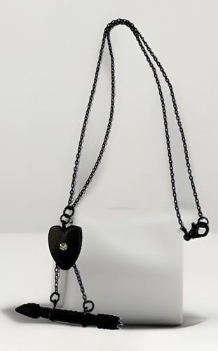 Victorian whitby jet pendant - victorian,