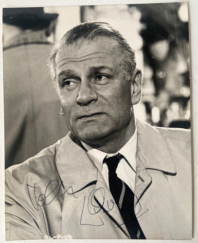 Laurence olivier signed x10 - olivier, 8"x10"
