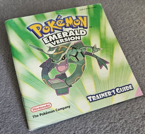 Pokemon emerald version - emerald,