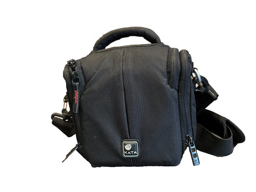 435 kata camera bag with - dc,
