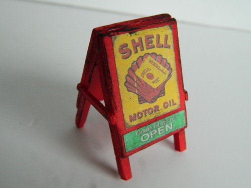 12th scale dolls - (h1.8),