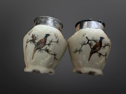 Antique worcester locke co - worcester,