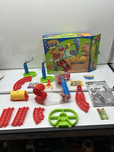Mighty beanz slam - smash, race