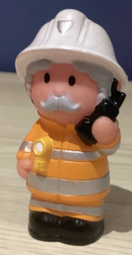 Elc happyland fireman trainee - happyland,