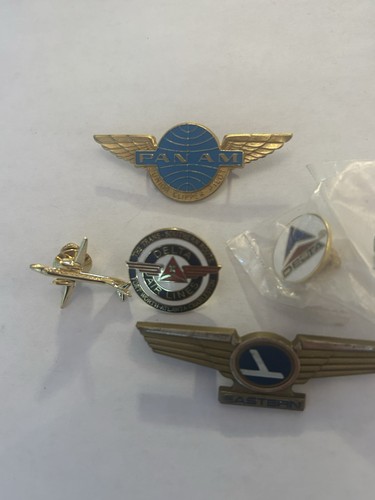 Lot vintage airline pins - vintage,