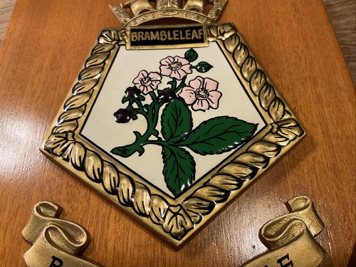 Vintage hand painted merchant - hand,