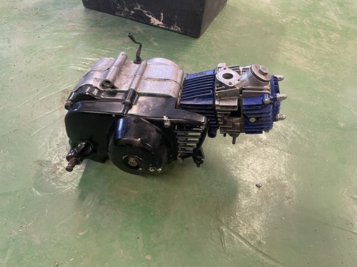 Honda c70 engine - 6v, complete