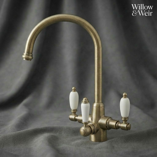 Antique bronze kitchen - bronze,