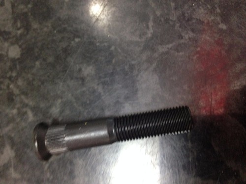 Mini wheel stud competition - mini,