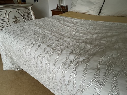 Bed throw kylie - minogue, darcey