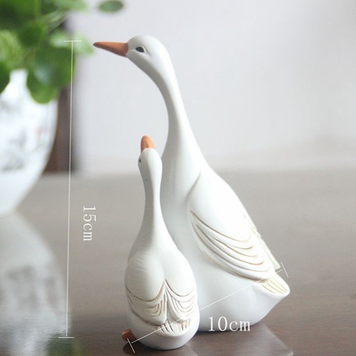 Large resin mother duck - resin,