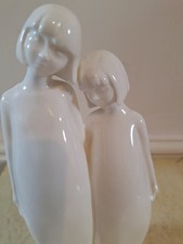 Royal Doulton Images Sisters Figurine HN 3018