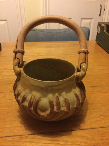 Bernard rooke pot with - rooke, ??