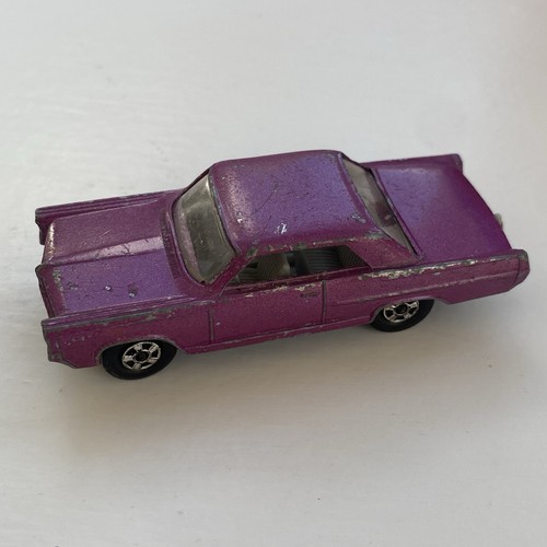 Matchbox pontiac gp - matchbox,