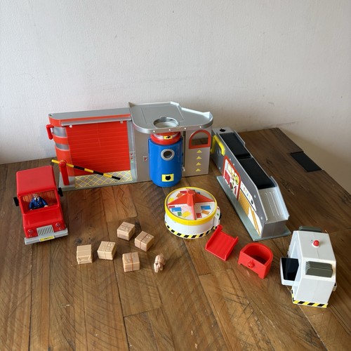Postman pat special delivery - postman,