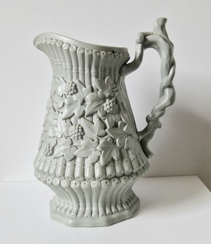Antique green stoneware - green,