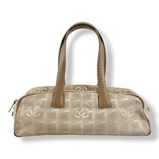 Chanel Nude/White Travel Line