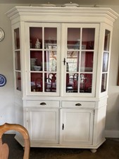 A Beautiful Dresser, Glass