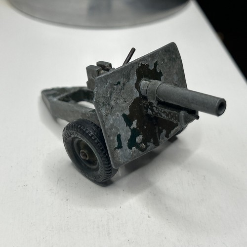 Britains army pounder gun - pounder,
