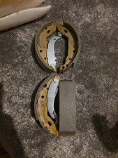 Brake Shoes Peugeot 205 1.6