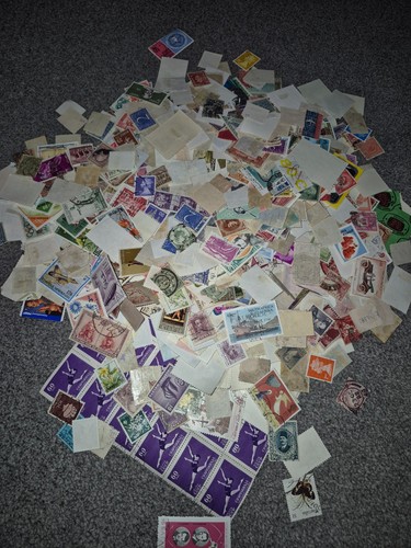 Worldwide mixed postage stamps - mixed,