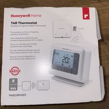 Honeywell T4R Wireless 7-Day Programmable Thermostat Y4H910RF4003 Heating Kit