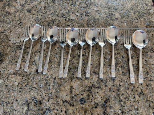 Set six dessert spoons - a, of