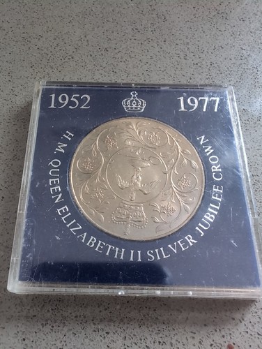 1977 queen elizabeth ii - elizabeth,