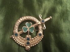 Irish dance Daniel O’Donnell Celtic Brooch 2 Inch diameter